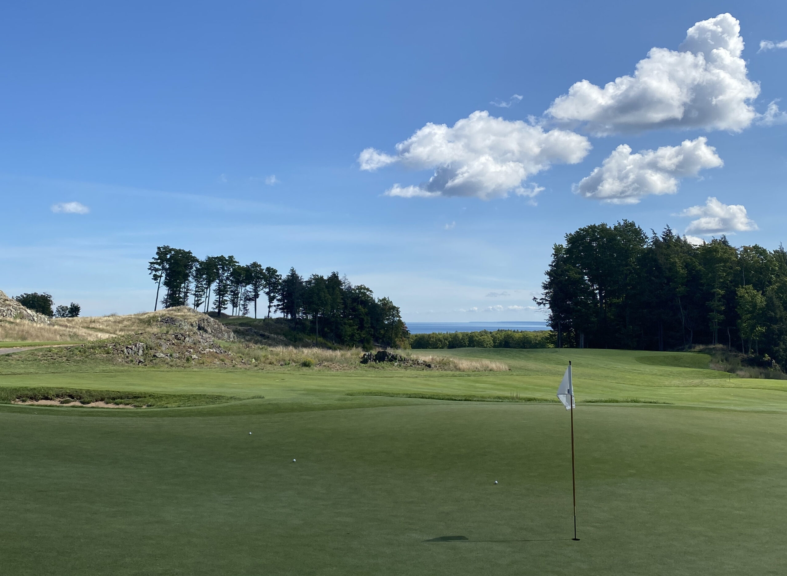 No. 17 · Par 3 · 137 yards at Greywalls: The Short Goodbye